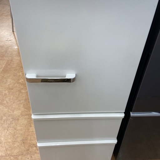 AQUA 3ドア冷蔵庫　AQR-SV27M(W)-1