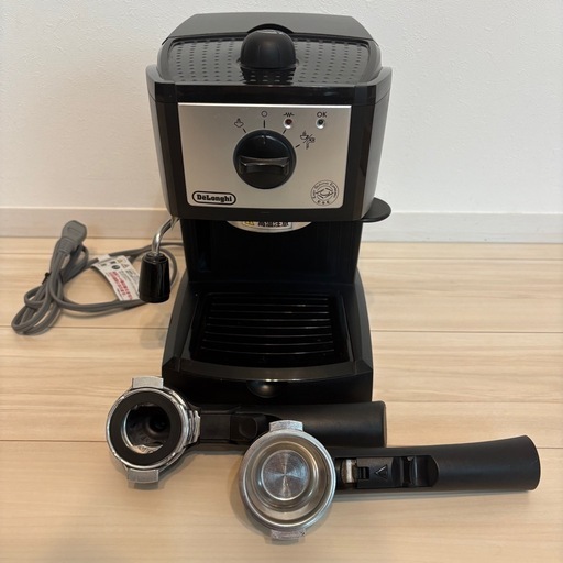 【中古】DeLonghiエスプレッソ・カプチーノメーカー EC152J ブラック Amazon.co.jp: デロンギ(DeLonghi)エスプレッソ・カプチーノ