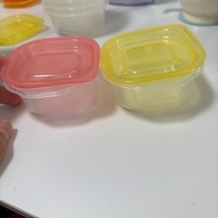 【8/5(火)まで！】プラスチック食品ケース１０個の画像