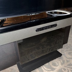 テレビ&テレビ台スピーカー付きの画像