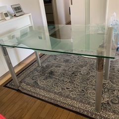 ダイニングテーブル