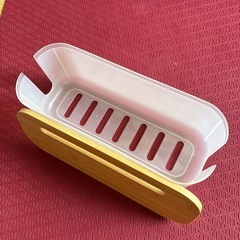 ケーブル収納ボックスの画像