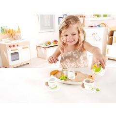 Hape(ハペ) ティーセットでパーティ　おままごとの画像