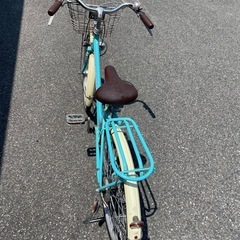 自転車　LUXURIOUS KIDS 子供用　22インチ　ライト✖️ カギなしの画像