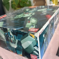 地球連邦軍 可変型試作モビルスーツ RGZ-91「リ・ガズィ」 1/100スケール マスターグレードモデル（MG）の画像