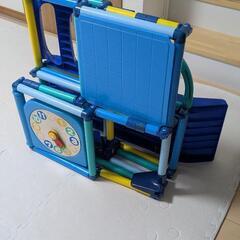 サンリオ　SHINKANSEN　室内用ジャングルジム　滑り台の画像