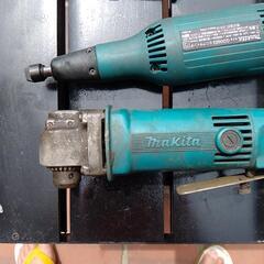 工具100ボルトリユウターとコーナドリルとカッター刃いろいろの画像