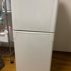 2010年製　東芝　2ドア冷凍冷蔵庫