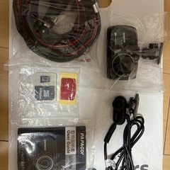 【値下げ】限定 パパゴ ドライブレコーダーPAPAGO GoSafe S36GS1 SDカード付の画像