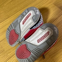 JORDAN スニーカーの画像