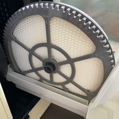 SHARP　加湿空気清浄機　2018年製の画像