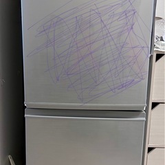 SHARP　シャープ　冷蔵庫　137リットルの画像