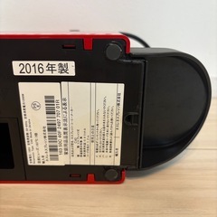 ネスプレッソ　カプセル式コーヒーメーカー(スタンド付)の画像
