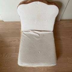 食パンチェアー