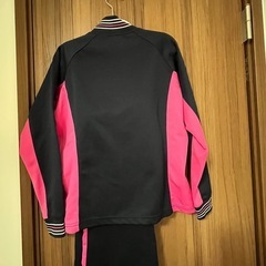 INGNI ジャージ上下セットの画像