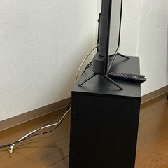 【取引完了】テレビ+ Fire TV Stick + テレビ台の画像