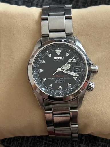 SEIKO自動巻き4s15黒文字盤レッドアルピニスト