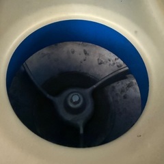 【大阪・豊中】ホシザキ 業務用アイススライサー＆クラッシャー ISR-2 動作確認済　かき氷器　クラッシュアイスOK！夏祭り・イベント・キッチンカー・カフェに　即引取歓迎・発送応相談・受皿付き・中古現状品・100V/50-60Hz・刃切れ良好・重さ約22kg・人気定番モデル・暑い夏の売上UPにどうぞ　メンテ簡単・家庭用コンセント対応・夏限定値下げ中・お早めにご検討ください即決歓迎の画像