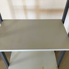 パソコンラックの画像