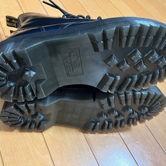 dr.martens ドクターマーチン　8ホールブーツ　の画像