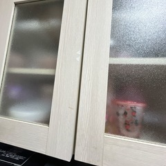食器棚の画像