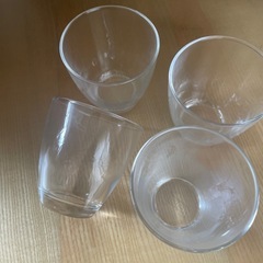 取引予定者あり　グラスの画像