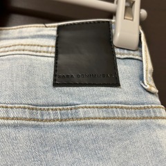 ザラ　デニムパンツ　ジーンズの画像