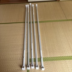 カーテンレールの画像