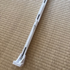 カーテンレールの画像