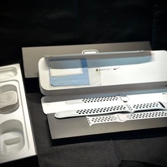 Apple Watch Series5 ナイキモデルバンド(中古)の画像