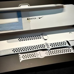 Apple Watch Series5 ナイキモデルバンド(中古)の画像