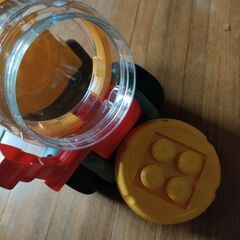 メガブロックのミキサー車の画像