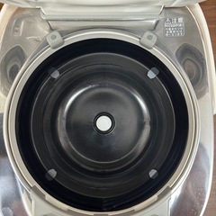 東芝　炊飯器　2014年製の画像