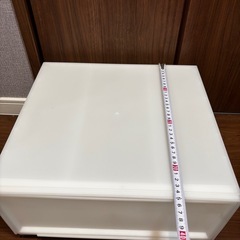 仕切り付き引き出し 収納ケースの画像