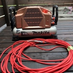makita 限定色！　シャイニングカッパー　コンプレッサー　AÇ462XLH　 の画像