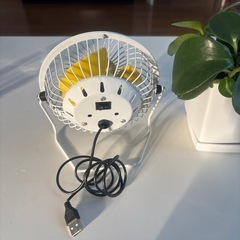 美品　USB デスクファン　ZAQの画像