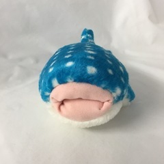 🐟　ジンベエザメ　海遊館　ぬいぐるみの画像