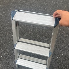 アルミ脚立の画像