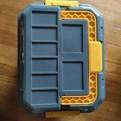 ポータブルタワー　収納ケース付の画像