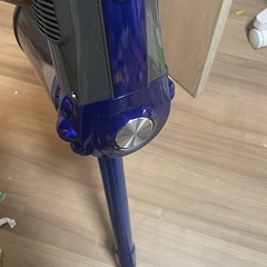 ELEZONの青い掃除機
