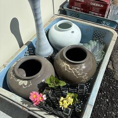 お好きなものを選んでお帰り下さいませ　花瓶　ばら売り　中古品の画像