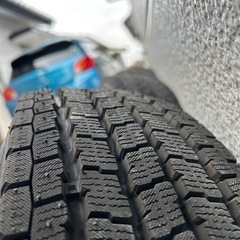 決まりました。タイヤほぼ新品！早い者勝ち！値下げ！プロボックスなどに！5j-13 165/80-13 100×４穴の画像
