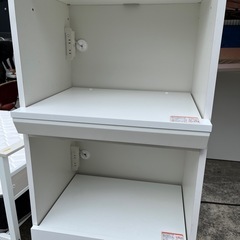 レンジ台　レンジボード　収納付き　コンセント付き　ホワイト　白　【横60.1奥49高179.5】の画像