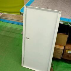 0714-102 IKEA マグネットボードの画像