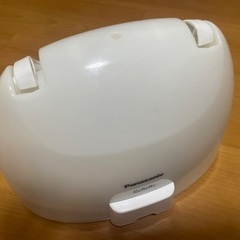 Panasonic スチームアイロン　2017年製の画像