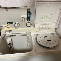 引き取り限定。あえて二層式洗濯機をお探しの方に。の画像