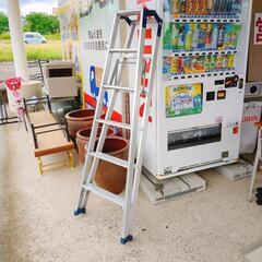 Pica (ピカ) HM-180 専用脚立 - 軽量・高耐久、DIYや家庭作業に最適！【こちらは店舗です。浜村鹿野温泉ICから3分 買取本舗 宮本リサイクル 営業時間9～19時 定休日水曜のみ←連絡できませんm(_ _)m】の画像
