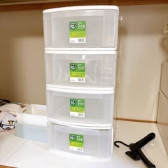 【受渡予定者決定済】クリアボックス×4つ