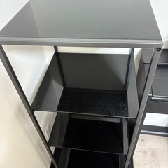 ニトリ ガラスラック
