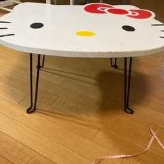 折りたたみテーブル  の画像